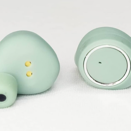 Audífono in ear tipo samsumg, manos libres bluetooth free earbuds 10m con estuche textura metalizada OneDer TWS04